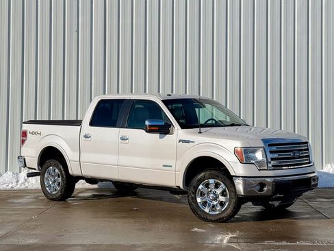 Used 2014 Ford F150 Lariat w/ Lariat Chrome Package image 7