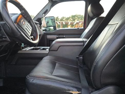 Used 2016 Ford F350 Lariat w/ Lariat Interior Package AWD/4WD image 5