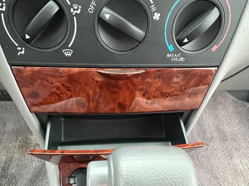 Used 2007 Toyota Corolla LE w/ Audio Value Pkg FWD image 19