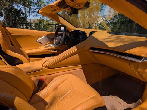 Used 2023 Chevrolet Corvette Stingray Premium Conv w/ Battery Protection Package image 19