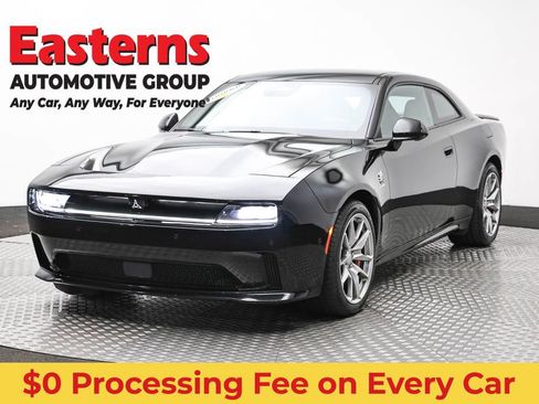 Used 2024 Dodge Charger Daytona Scat Pack w/ Plus Group AWD/4WD image 1