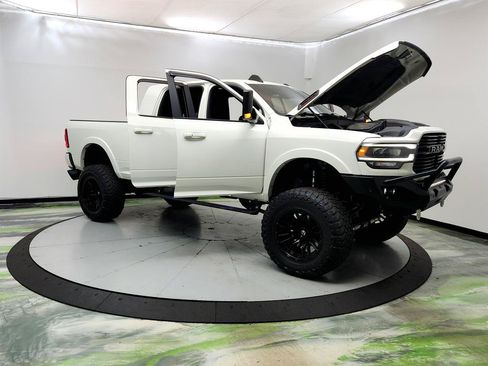 Used 2021 RAM 2500 Laramie AWD/4WD image 10
