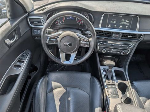 Used 2020 Kia Optima SE FWD image 13