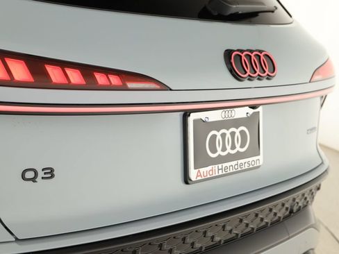 New 2026 Audi Q3 quattro 2.0T AWD/4WD image 32