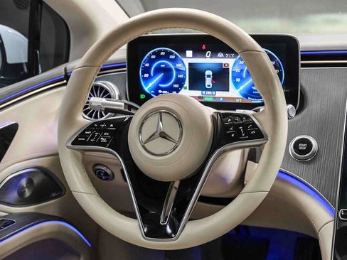 Certified 2022 Mercedes-Benz EQS 450+ Sedan image 19