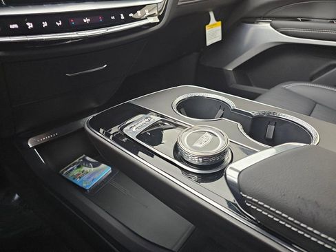 New 2026 Cadillac Lyriq Premium Sport image 29