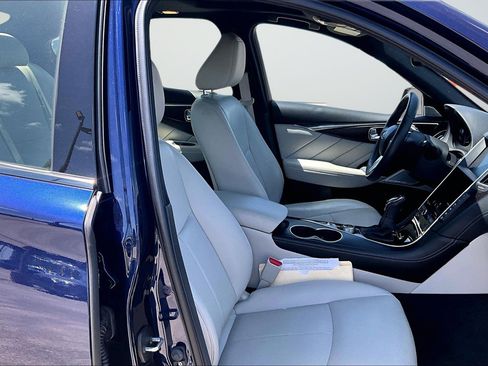 Used 2023 INFINITI Q50 Sensory AWD/4WD image 16