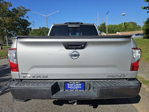 Used 2018 Nissan Titan PRO-4X w/ Pro-4x Convenience Package AWD/4WD image 5