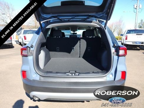 Used 2025 Ford Escape Active w/ Cold Weather Package image 15