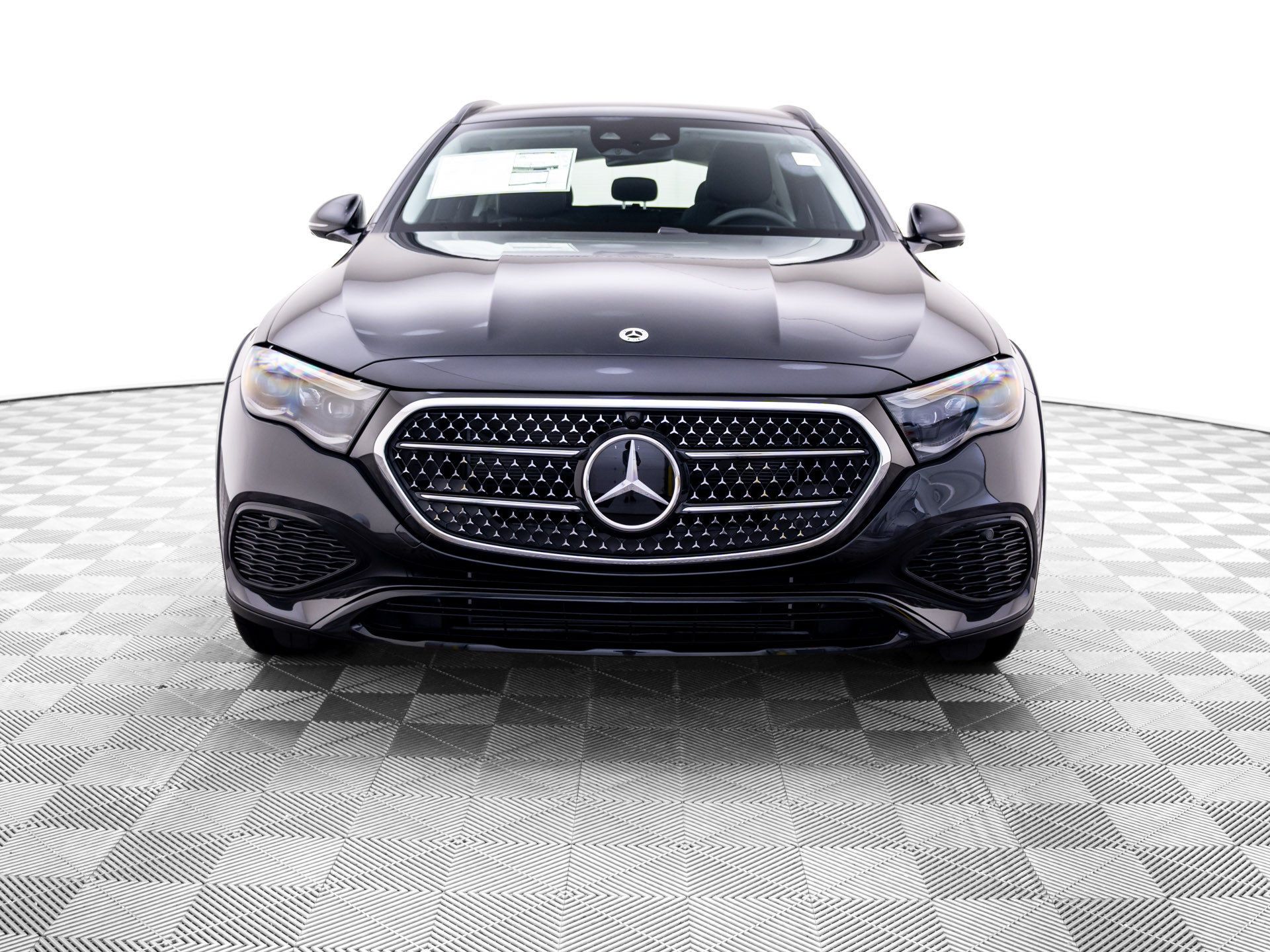 New 2027 Mercedes-Benz E 450 4MATIC All-Terrain Wagon image 9