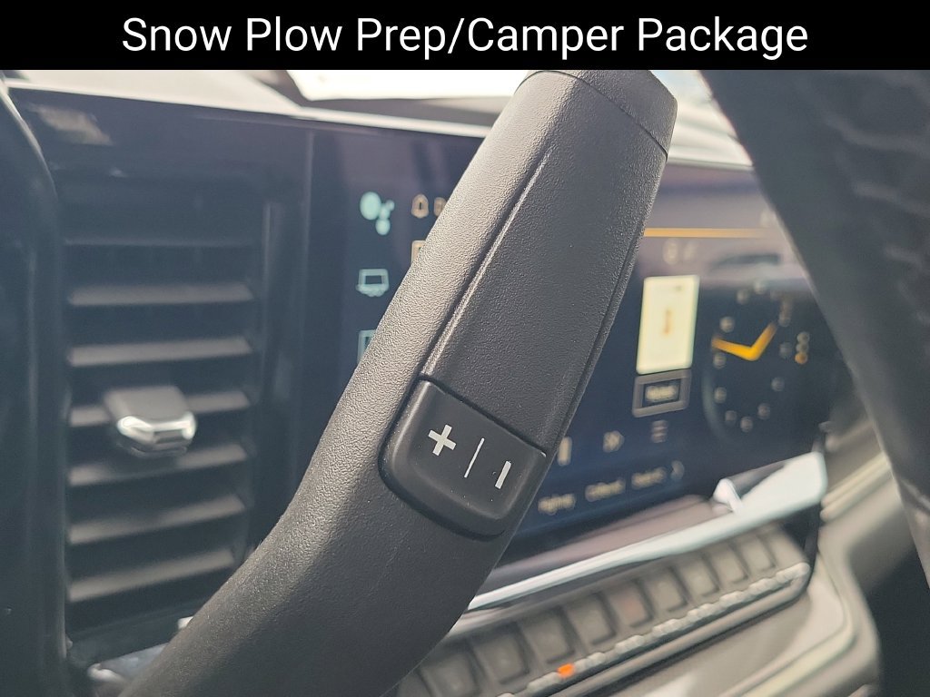 Used 2024 Chevrolet Silverado 2500 ZR2 w/ Technology Package AWD/4WD image 17