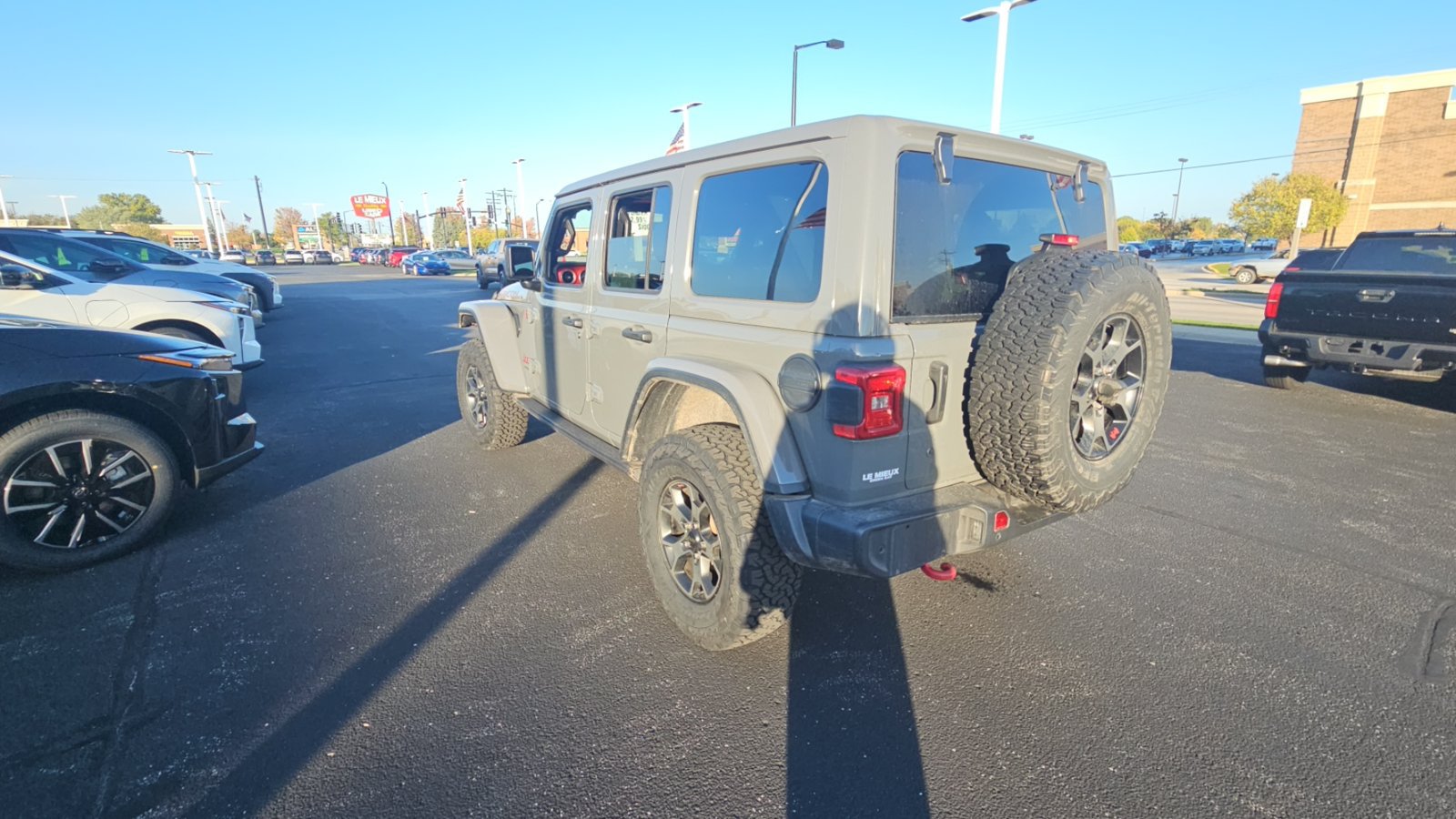 Used 2018 Jeep Wrangler Unlimited Rubicon w/ Dual Top Group AWD/4WD image 5