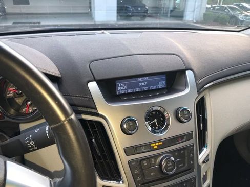 Used 2009 Cadillac CTS 3.6 RWD image 22
