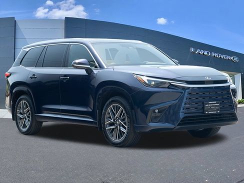 Used 2026 Lexus TX 350 AWD w/ Technology Package image 3