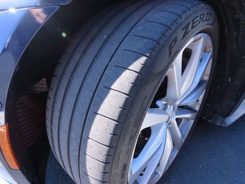 Used 2020 Aston Martin V8 Vantage Coupe image 14