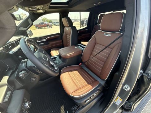 New 2026 GMC Sierra 1500 Denali Ultimate image 16