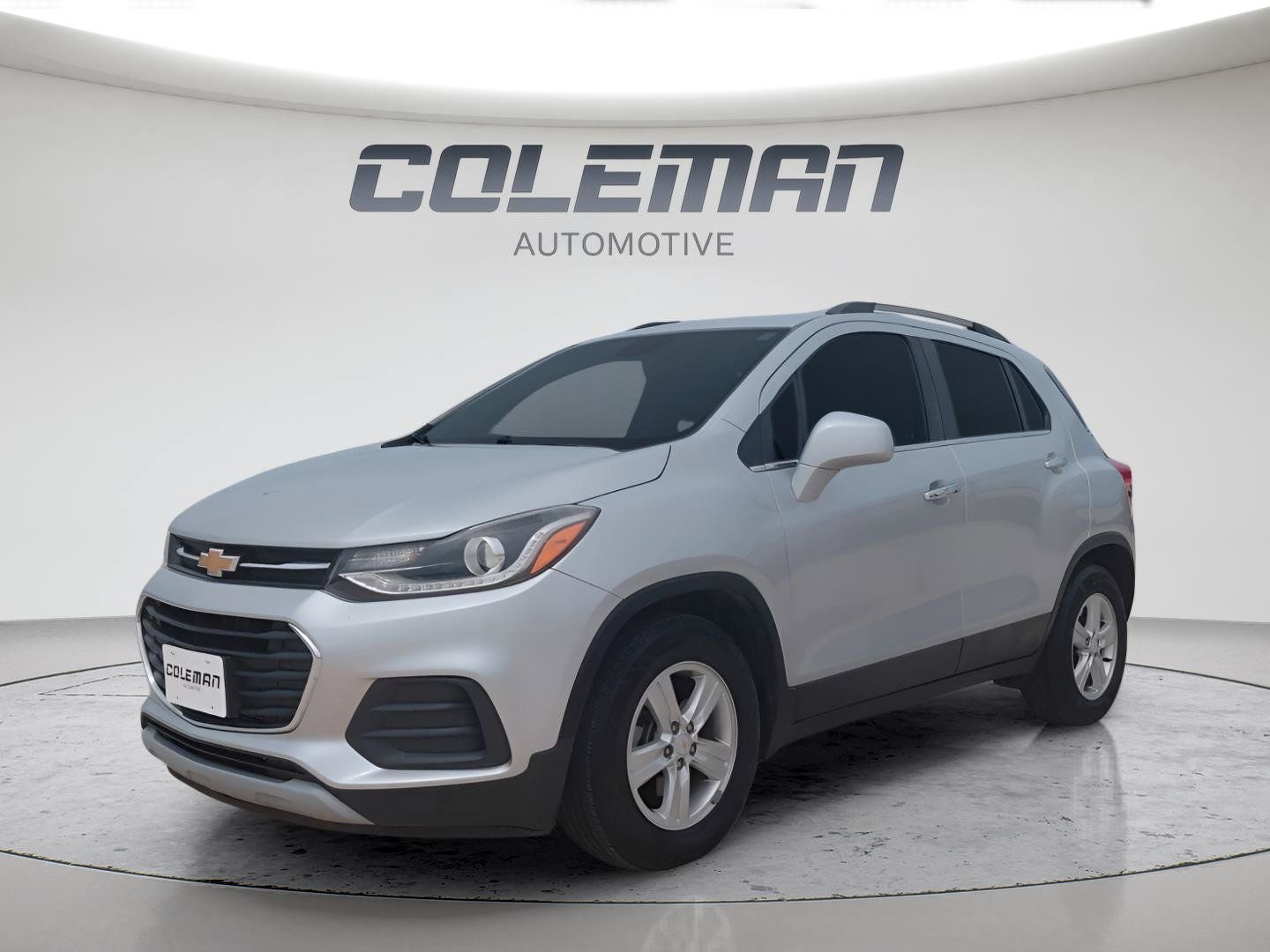Used 2019 Chevrolet Trax LT w/ LT Convenience Package FWD image 1