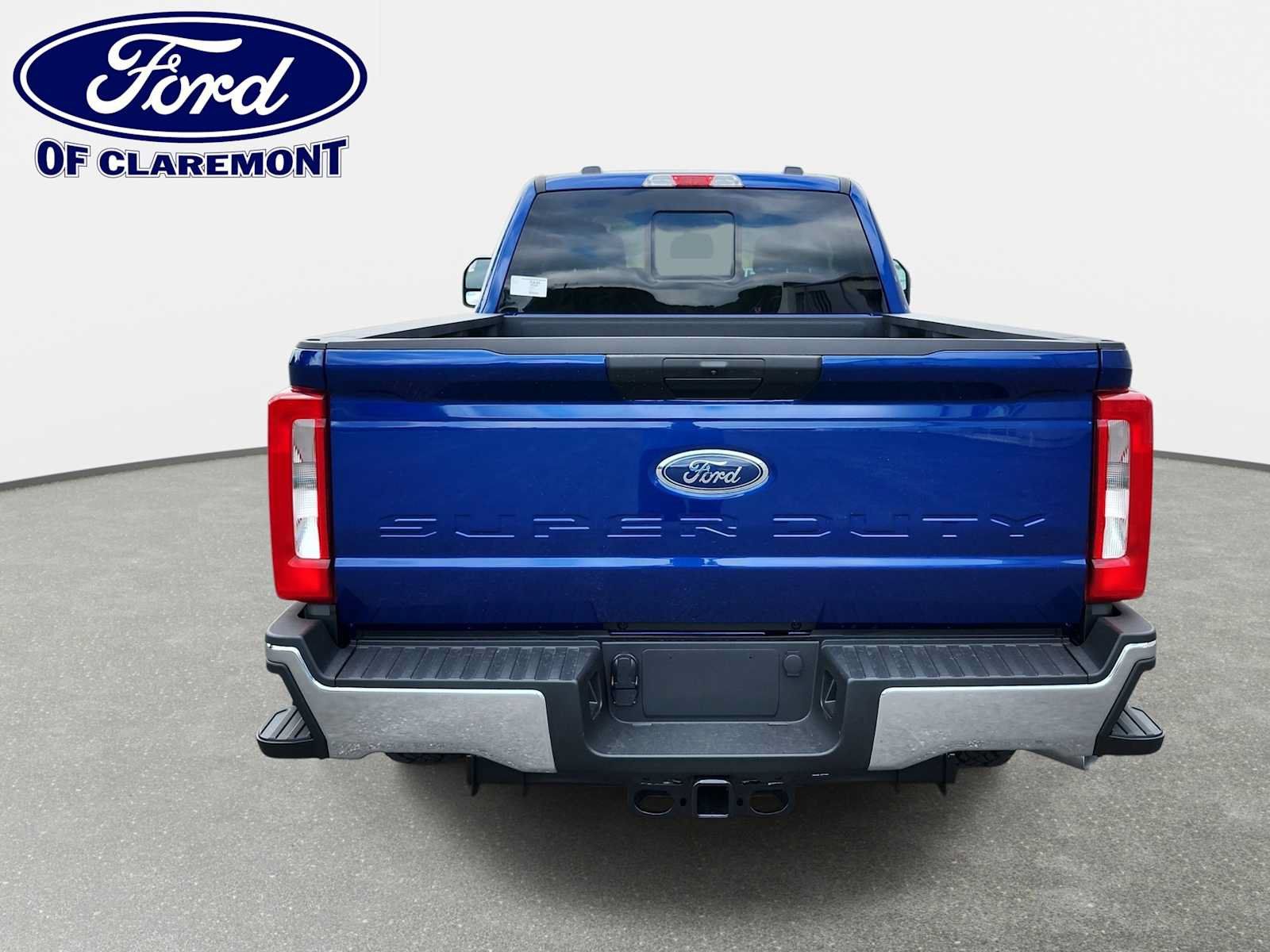 New 2026 Ford F250 XL w/ XL Off-Road Package AWD/4WD image 17