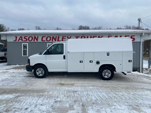 Used 2016 Chevrolet Express 3500 3500 Van 139 image 1