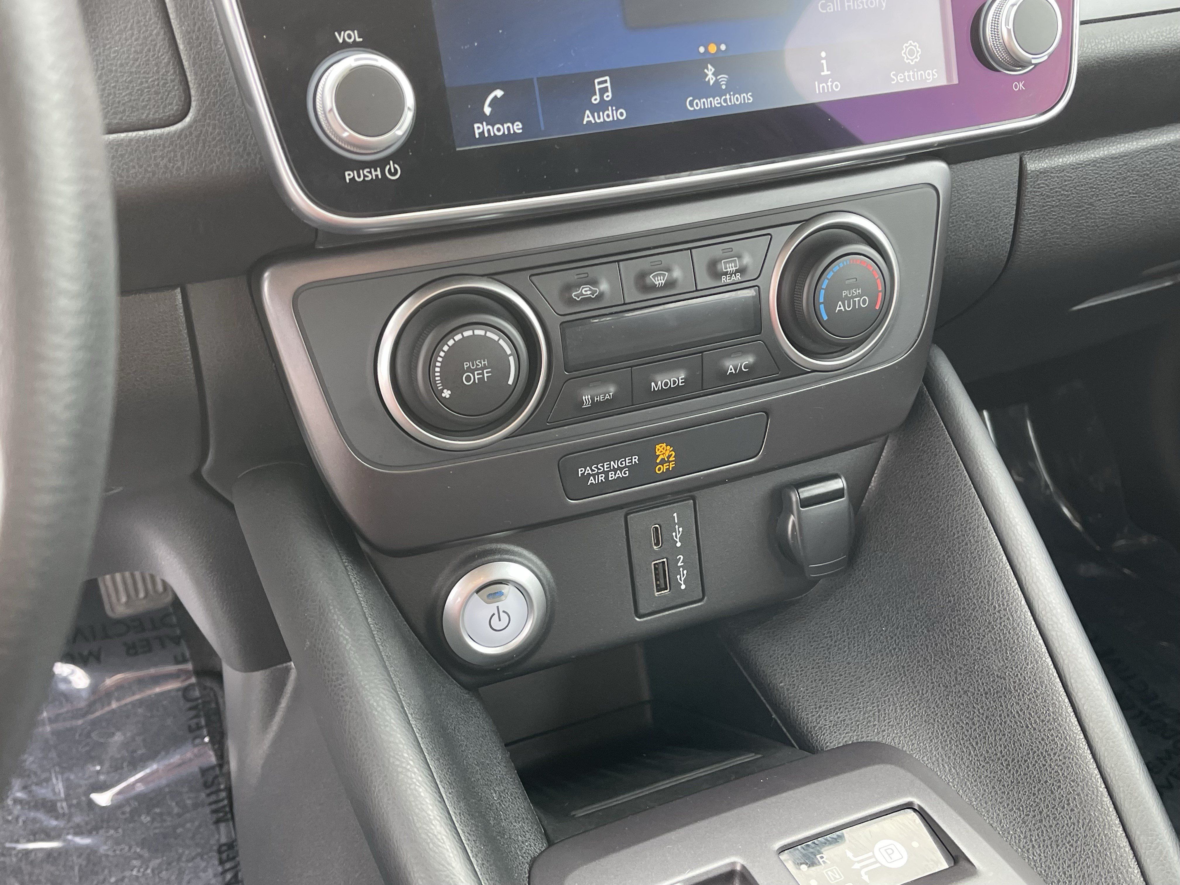 Used 2025 Nissan Leaf S FWD image 23