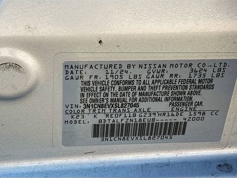 Used 2025 Nissan Versa SV image 30