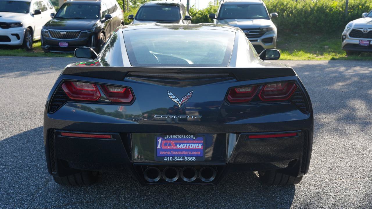Used 2015 Chevrolet Corvette Stingray Coupe w/ Battery Protection Package RWD image 5