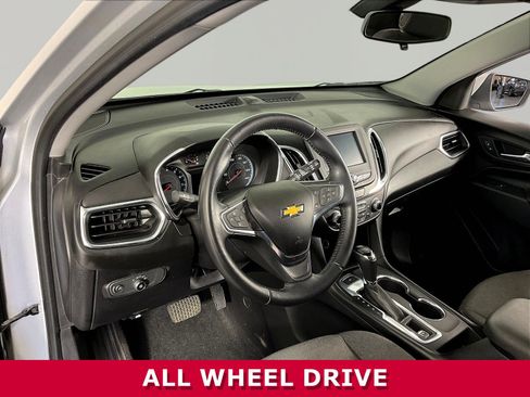 Used 2018 Chevrolet Equinox LT AWD/4WD image 17