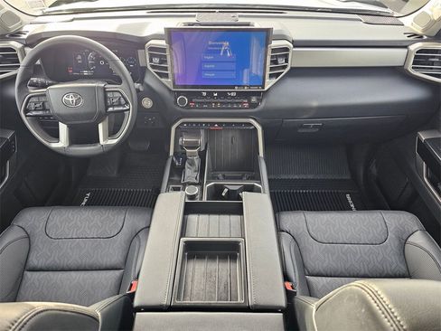 Used 2023 Toyota Tundra Limited image 15
