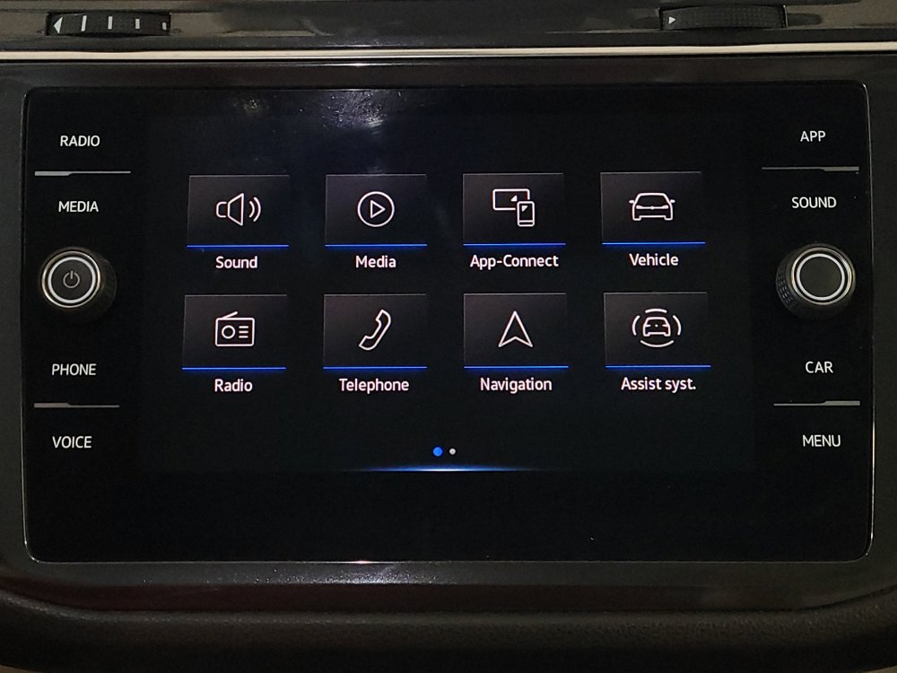 Used 2023 Volkswagen Tiguan SE w/ Panoramic Sunroof Package FWD image 25