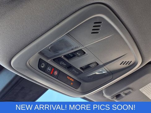 Used 2020 Chevrolet Malibu LT FWD image 13