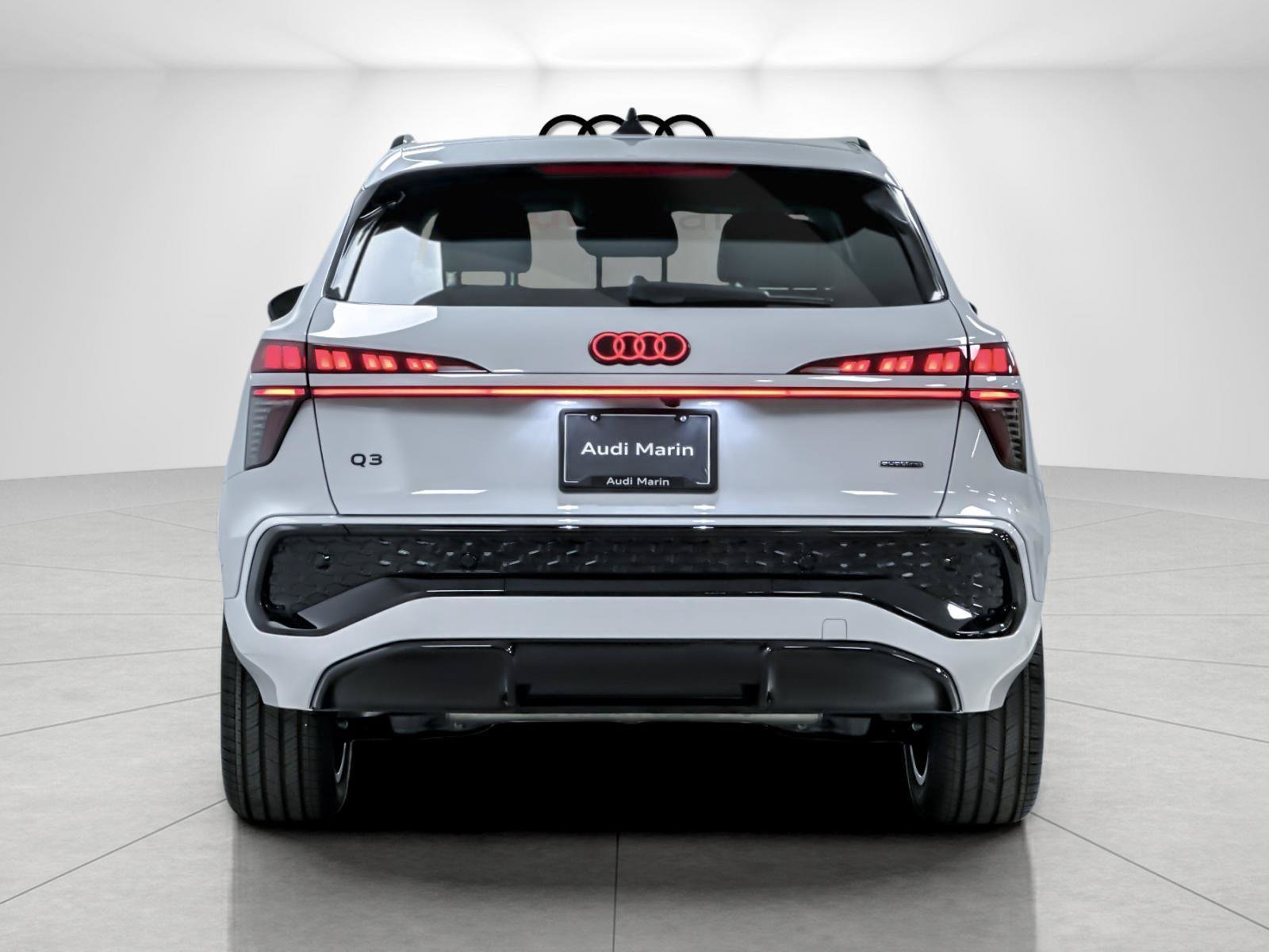 New 2026 Audi Q3 quattro 2.0T AWD/4WD image 4