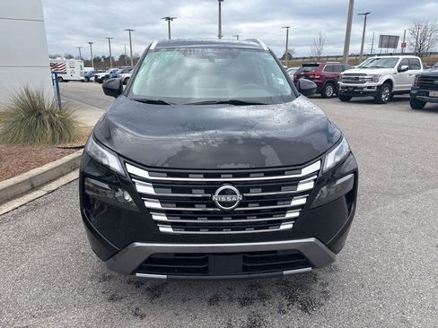 Used 2024 Nissan Rogue SL w/ SL Premium Package image 8