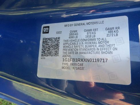 Used 2022 Chevrolet Camaro LT RWD image 25