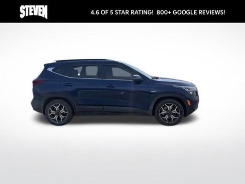 Used 2022 Kia Seltos EX image 7
