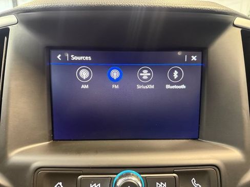 Used 2024 GMC Terrain SLE AWD/4WD image 32