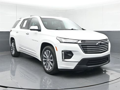 Used 2022 Chevrolet Traverse Premier w/ LPO, Floor Liner Package FWD image 1