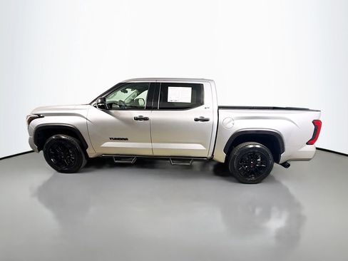 Used 2023 Toyota Tundra SR5 w/ SR5 Convenience Package AWD/4WD image 4
