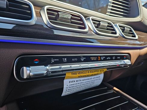 New 2026 Mercedes-Benz GLS 450 4MATIC image 21