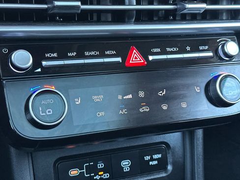 Used 2025 Hyundai Tucson SEL image 21