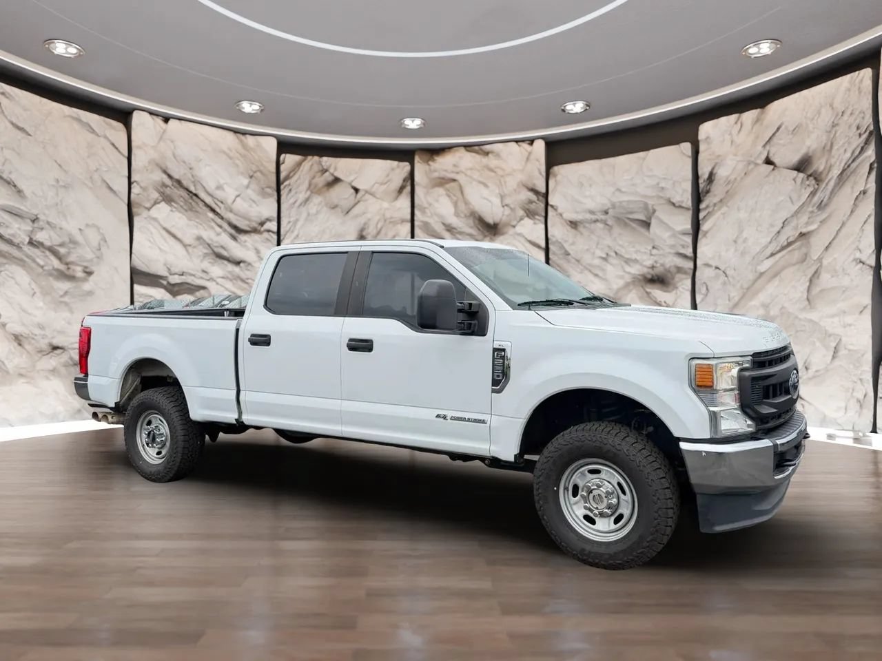 Used 2021 Ford F250 XL w/ Power Equipment Group AWD/4WD image 3