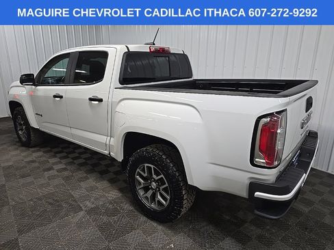 Used 2022 GMC Canyon AT4 AWD/4WD image 9