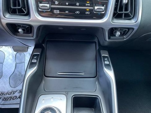Used 2023 Kia Sorento EX AWD/4WD image 14