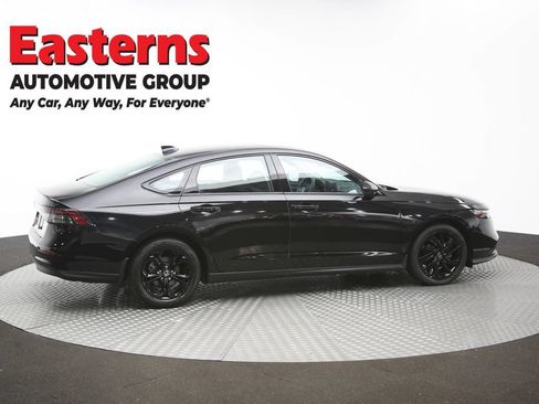 Used 2025 Honda Accord SE image 43