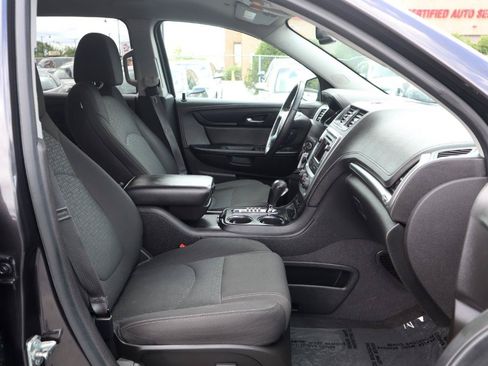 Used 2015 GMC Acadia SLE FWD image 9