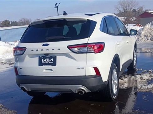 Used 2022 Ford Escape SE w/ Convenience Package image 2