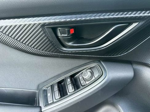 Used 2023 Subaru Crosstrek 2.0i Premium image 11