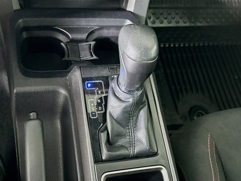 Used 2020 Toyota Tacoma TRD Sport image 24