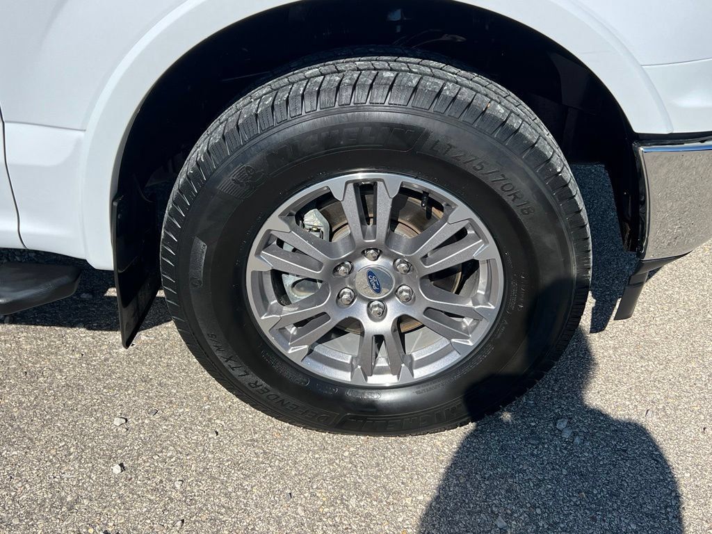 Used 2020 Ford F150 Lariat AWD/4WD image 10