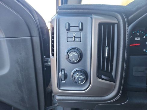 Used 2018 GMC Sierra 1500 Denali w/ Denali Ultimate Package image 17