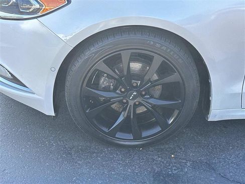 Used 2017 Ford Fusion Platinum AWD/4WD image 6